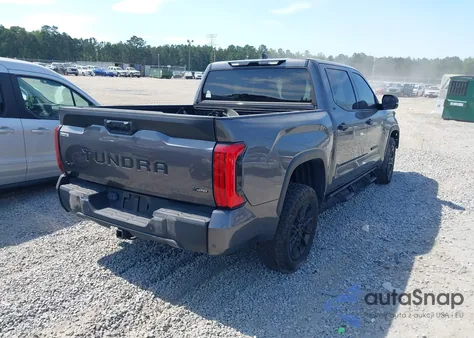 2022 Toyota Tundra Sr5 z USA, uszkodzony, nr VIN 5TFLA5DB5NX055173